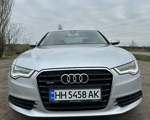 Серый Ауди А6, объемом двигателя 2.97 л и пробегом 330 тыс. км за 16700 $, фото 3 на Automoto.ua
