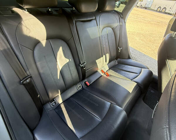 Серый Ауди А6, объемом двигателя 1.98 л и пробегом 216 тыс. км за 15000 $, фото 17 на Automoto.ua