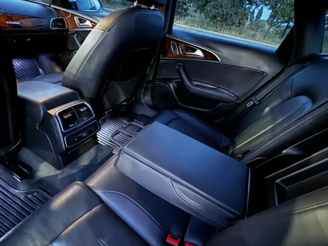Сірий Ауді А6, об'ємом двигуна 2 л та пробігом 285 тис. км за 13000 $, фото 7 на Automoto.ua