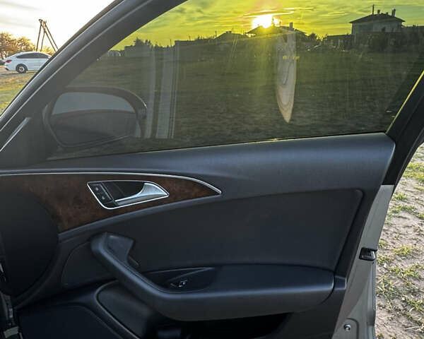 Сірий Ауді А6, об'ємом двигуна 1.97 л та пробігом 205 тис. км за 15500 $, фото 12 на Automoto.ua