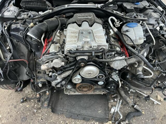 Сірий Ауді А6, об'ємом двигуна 3 л та пробігом 140 тис. км за 7500 $, фото 10 на Automoto.ua