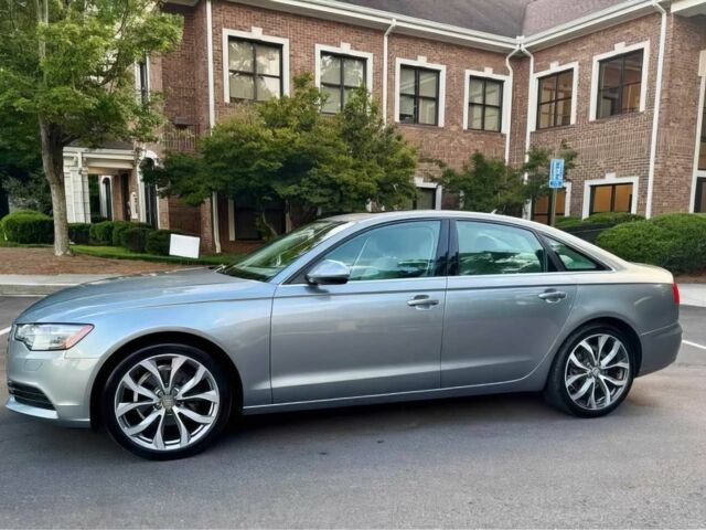 Сірий Ауді А6, об'ємом двигуна 2 л та пробігом 80 тис. км за 1700 $, фото 3 на Automoto.ua