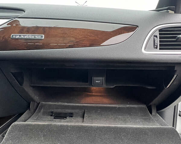 Сірий Ауді А6, об'ємом двигуна 3 л та пробігом 194 тис. км за 16500 $, фото 43 на Automoto.ua