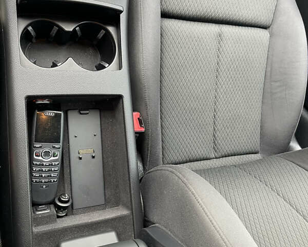 Сірий Ауді А6, об'ємом двигуна 3 л та пробігом 192 тис. км за 16000 $, фото 13 на Automoto.ua