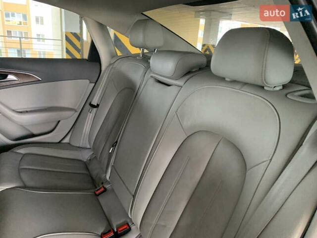Сірий Ауді А6, об'ємом двигуна 2 л та пробігом 152 тис. км за 12700 $, фото 27 на Automoto.ua