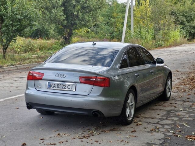 Серый Ауди А6, объемом двигателя 2 л и пробегом 215 тыс. км за 12800 $, фото 2 на Automoto.ua