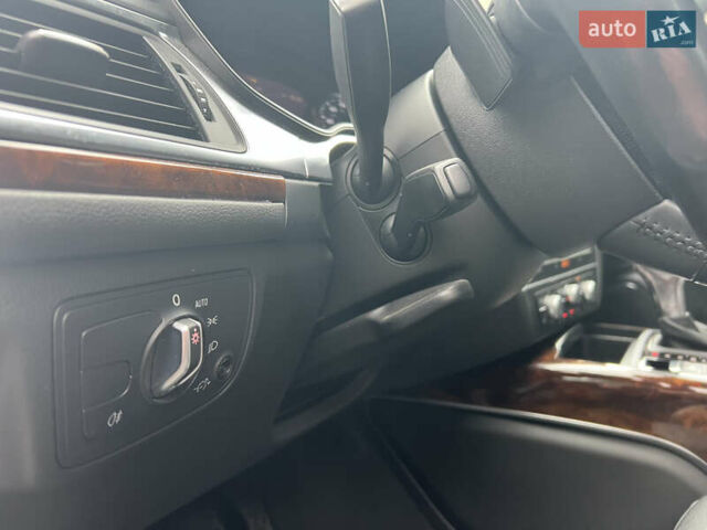 Сірий Ауді А6, об'ємом двигуна 3 л та пробігом 134 тис. км за 16850 $, фото 13 на Automoto.ua
