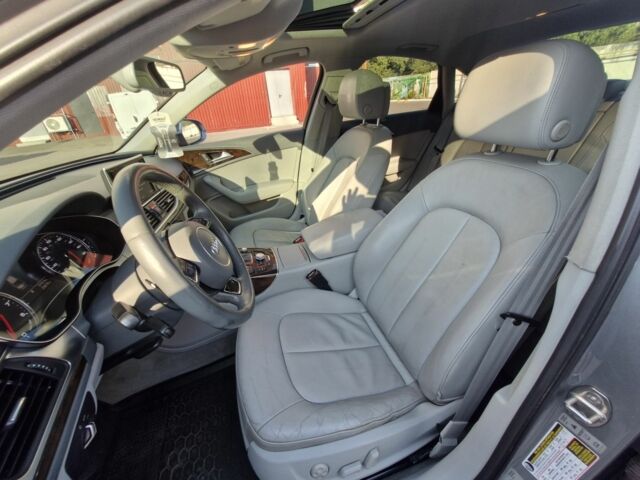 Серый Ауди А6, объемом двигателя 2 л и пробегом 215 тыс. км за 12800 $, фото 7 на Automoto.ua