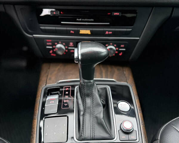 Сірий Ауді А6, об'ємом двигуна 1.98 л та пробігом 153 тис. км за 12599 $, фото 14 на Automoto.ua