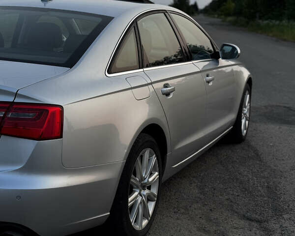 Сірий Ауді А6, об'ємом двигуна 2 л та пробігом 142 тис. км за 15500 $, фото 4 на Automoto.ua