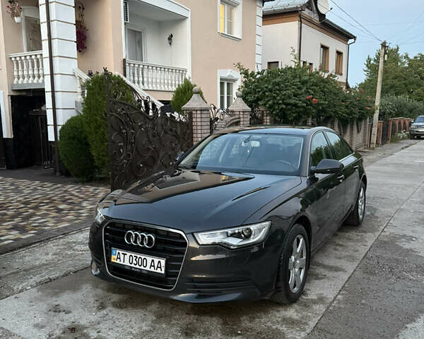 Сірий Ауді А6, об'ємом двигуна 1.98 л та пробігом 212 тис. км за 18000 $, фото 2 на Automoto.ua