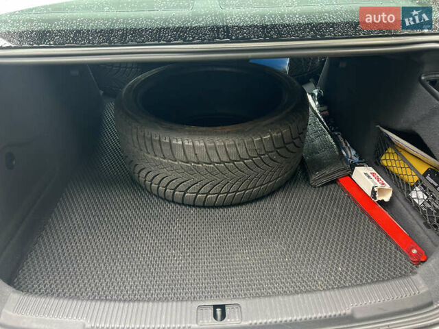 Сірий Ауді А6, об'ємом двигуна 3 л та пробігом 134 тис. км за 16850 $, фото 21 на Automoto.ua