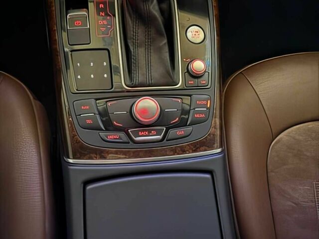 Серый Ауди А6, объемом двигателя 3 л и пробегом 84 тыс. км за 10100 $, фото 9 на Automoto.ua