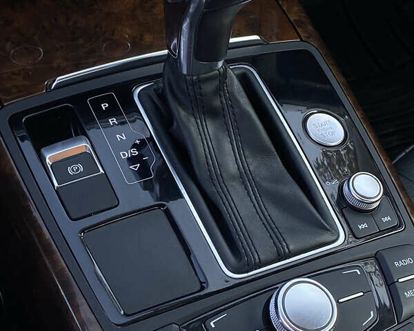 Серый Ауди А6, объемом двигателя 1.98 л и пробегом 247 тыс. км за 14250 $, фото 2 на Automoto.ua