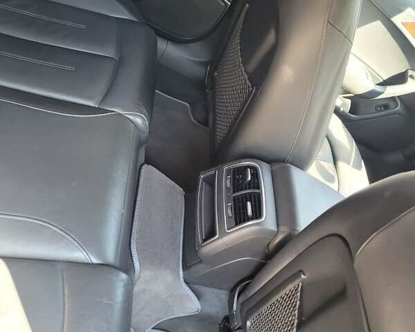 Серый Ауди А6, объемом двигателя 2.97 л и пробегом 239 тыс. км за 18100 $, фото 1 на Automoto.ua