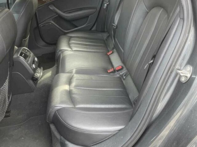 Сірий Ауді А6, об'ємом двигуна 3 л та пробігом 88 тис. км за 4000 $, фото 11 на Automoto.ua