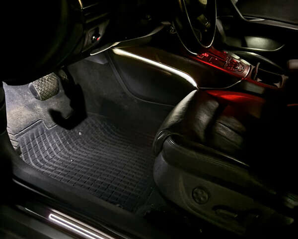 Сірий Ауді А6, об'ємом двигуна 3 л та пробігом 430 тис. км за 17999 $, фото 40 на Automoto.ua