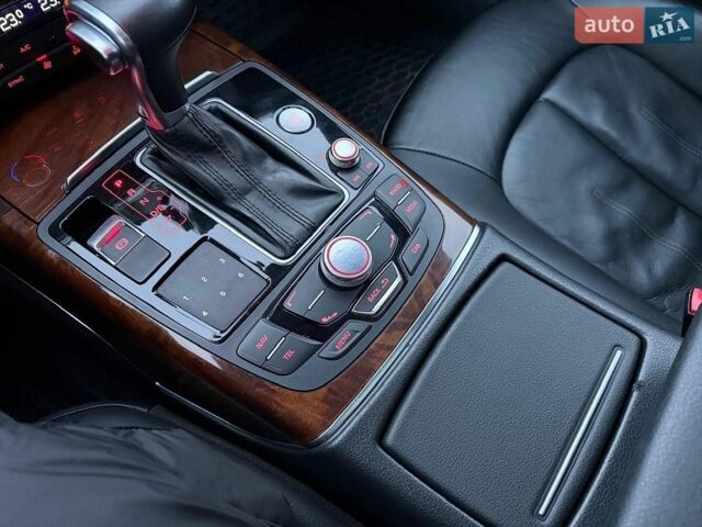 Серый Ауди А6, объемом двигателя 2 л и пробегом 211 тыс. км за 16500 $, фото 5 на Automoto.ua
