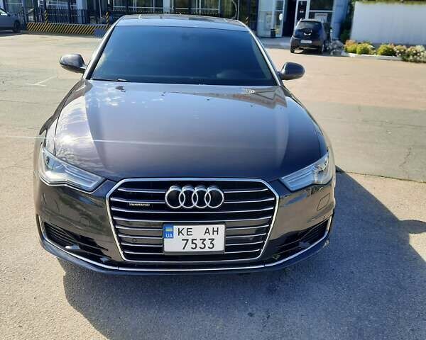 Ауди А6 2015 в Днепре (Днепропетровске) на Automoto.ua Серый Ауди А6, объемом двигателя 1.98 л и пробегом 221 тыс. км за 18999 $, фото 1 на Automoto.ua