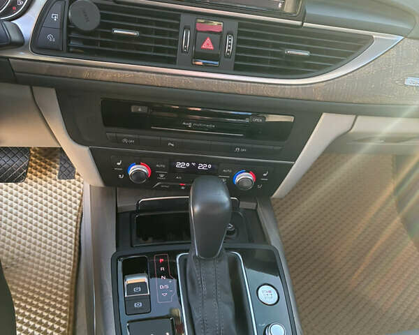 Ауді А6 2015 у Чернівцях на Automoto.ua Сірий Ауді А6, об'ємом двигуна 2.97 л та пробігом 145 тис. км за 24000 $, фото 12 на Automoto.ua