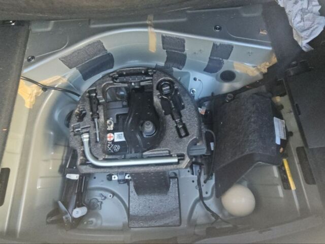 Серый Ауди А6, объемом двигателя 2 л и пробегом 122 тыс. км за 16600 $, фото 18 на Automoto.ua