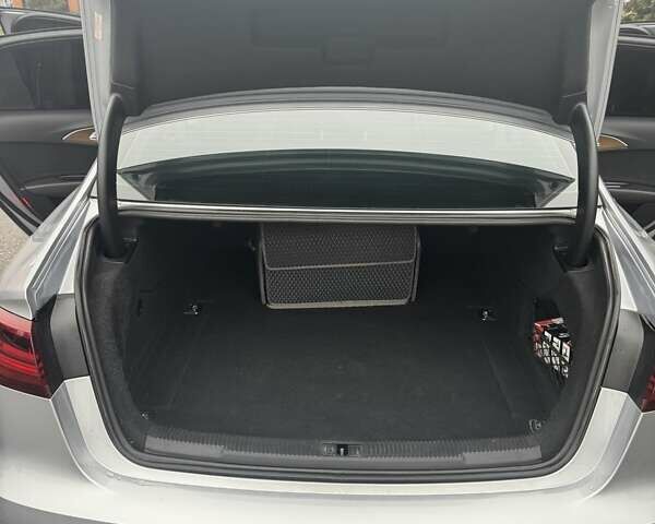 Сірий Ауді А6, об'ємом двигуна 1.98 л та пробігом 340 тис. км за 14000 $, фото 12 на Automoto.ua