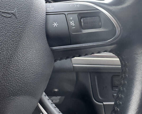 Ауді А6 2015 у Виноградове на Automoto.ua Сірий Ауді А6, об'ємом двигуна 2 л та пробігом 181 тис. км за 20400 $, фото 56 на Automoto.ua