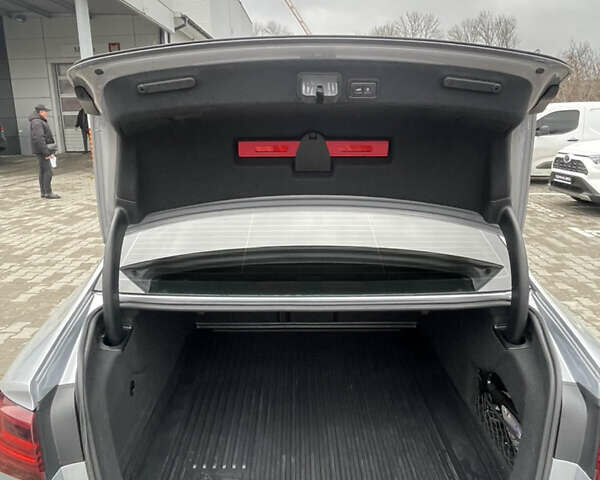 Сірий Ауді А6, об'ємом двигуна 1.97 л та пробігом 150 тис. км за 24000 $, фото 12 на Automoto.ua