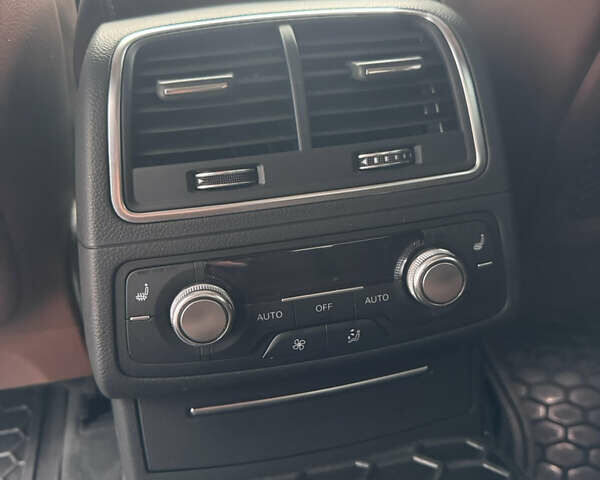 Ауді А6 2015 у Виноградове на Automoto.ua Сірий Ауді А6, об'ємом двигуна 2 л та пробігом 181 тис. км за 20400 $, фото 32 на Automoto.ua