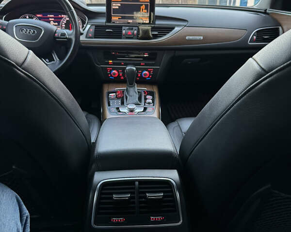 Сірий Ауді А6, об'ємом двигуна 2.97 л та пробігом 200 тис. км за 21800 $, фото 18 на Automoto.ua