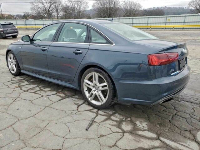 Серый Ауди А6, объемом двигателя 2 л и пробегом 141 тыс. км за 2800 $, фото 1 на Automoto.ua