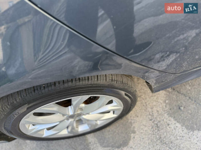 Серый Ауди А6, объемом двигателя 1.97 л и пробегом 115 тыс. км за 32000 $, фото 8 на Automoto.ua