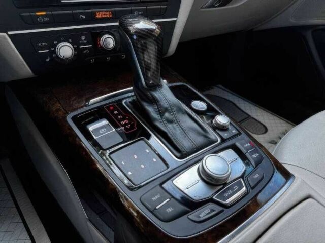 Сірий Ауді А6, об'ємом двигуна 2 л та пробігом 110 тис. км за 7500 $, фото 13 на Automoto.ua