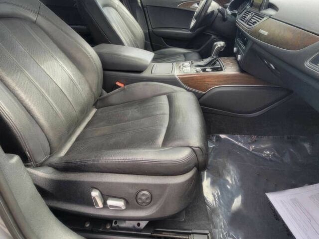 Сірий Ауді А6, об'ємом двигуна 3 л та пробігом 75 тис. км за 2800 $, фото 7 на Automoto.ua