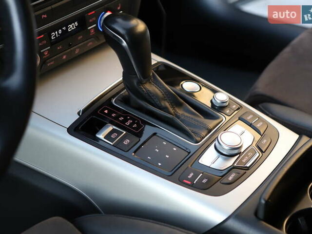 Серый Ауди А6, объемом двигателя 2.97 л и пробегом 216 тыс. км за 21999 $, фото 63 на Automoto.ua