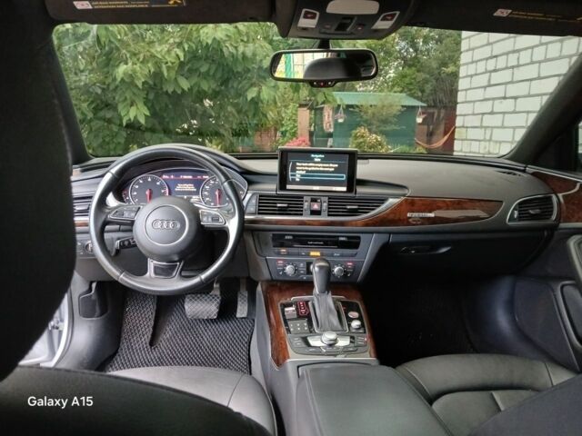 Серый Ауди А6, объемом двигателя 0 л и пробегом 260 тыс. км за 16000 $, фото 4 на Automoto.ua