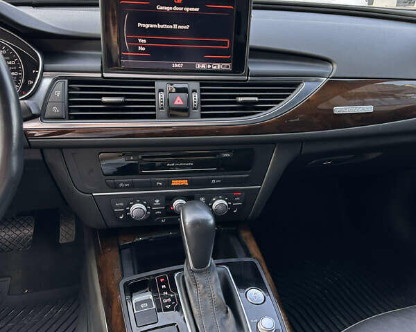 Серый Ауди А6, объемом двигателя 1.98 л и пробегом 229 тыс. км за 14800 $, фото 11 на Automoto.ua
