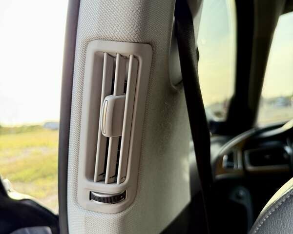 Серый Ауди А6, объемом двигателя 2.97 л и пробегом 180 тыс. км за 22600 $, фото 35 на Automoto.ua