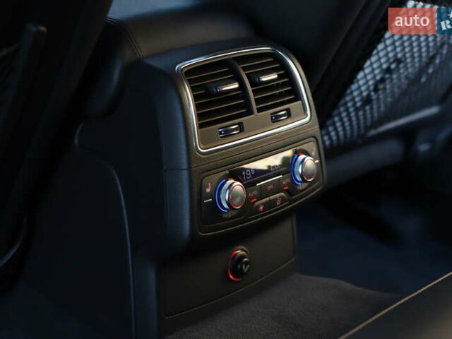 Серый Ауди А6, объемом двигателя 2.97 л и пробегом 216 тыс. км за 21999 $, фото 74 на Automoto.ua