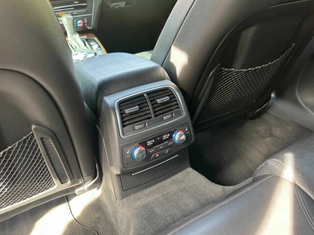Сірий Ауді А6, об'ємом двигуна 3 л та пробігом 135 тис. км за 9500 $, фото 16 на Automoto.ua