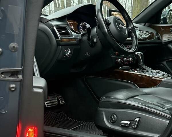 Серый Ауди А6, объемом двигателя 1.98 л и пробегом 195 тыс. км за 18500 $, фото 32 на Automoto.ua