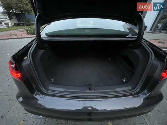 Серый Ауди А6, объемом двигателя 2 л и пробегом 330 тыс. км за 14900 $, фото 32 на Automoto.ua