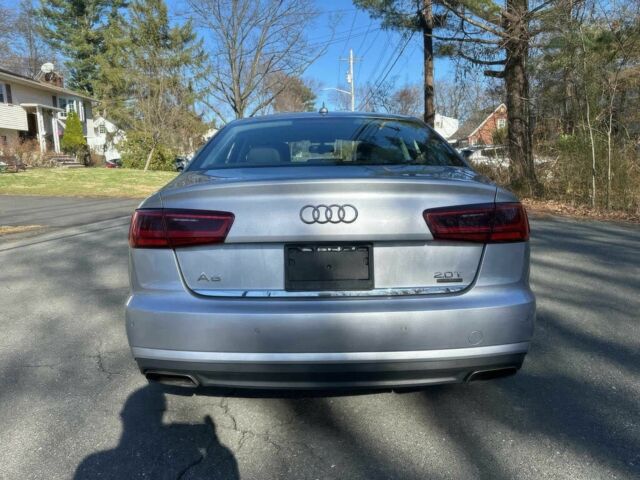 Серый Ауди А6, объемом двигателя 2 л и пробегом 80 тыс. км за 12300 $, фото 4 на Automoto.ua