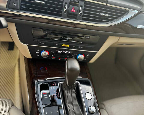 Сірий Ауді А6, об'ємом двигуна 3 л та пробігом 218 тис. км за 20500 $, фото 11 на Automoto.ua