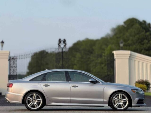 Серый Ауди А6, объемом двигателя 2 л и пробегом 90 тыс. км за 5800 $, фото 2 на Automoto.ua
