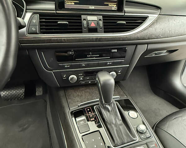 Сірий Ауді А6, об'ємом двигуна 2 л та пробігом 123 тис. км за 18800 $, фото 14 на Automoto.ua