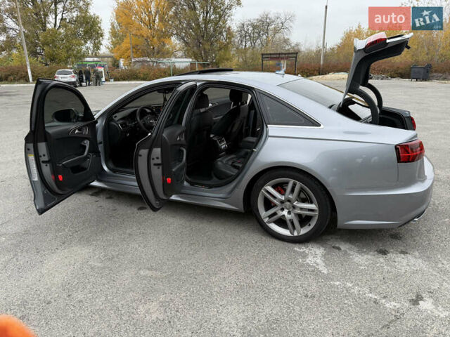 Сірий Ауді А6, об'ємом двигуна 2 л та пробігом 123 тис. км за 18800 $, фото 46 на Automoto.ua