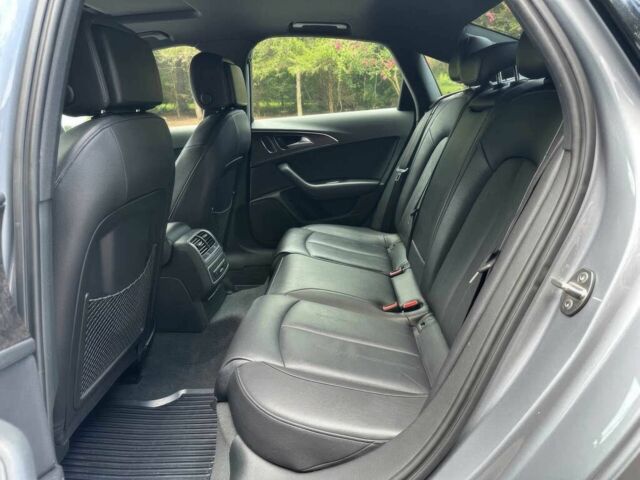 Сірий Ауді А6, об'ємом двигуна 2 л та пробігом 61 тис. км за 8400 $, фото 16 на Automoto.ua