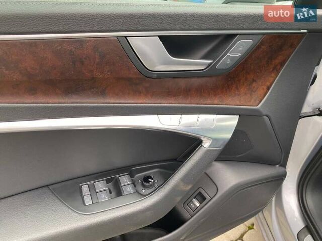 Сірий Ауді А6, об'ємом двигуна 3 л та пробігом 68 тис. км за 33900 $, фото 10 на Automoto.ua