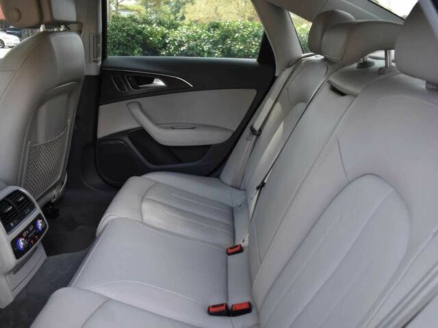 Сірий Ауді А6, об'ємом двигуна 2 л та пробігом 40 тис. км за 28000 $, фото 12 на Automoto.ua